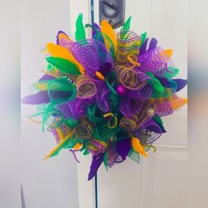 SOLD: Vibrant Mesh Wreath with Feathers